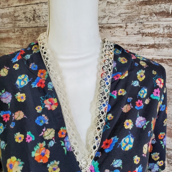 PAUL & JOE Painted Rose Denise Button Top - Picture 5 of 13